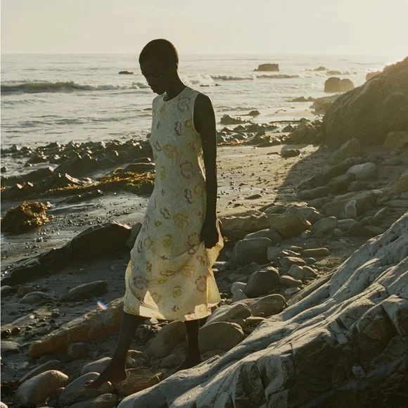 Doen Chandra Dress - Picture 5 of 10